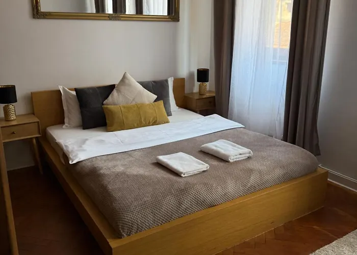 Postavarului * Braşov